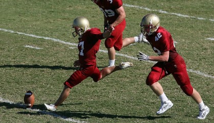 开云体育官网-球队是否更依赖年轻球员完成节奏突变与渗透推进，球队现状